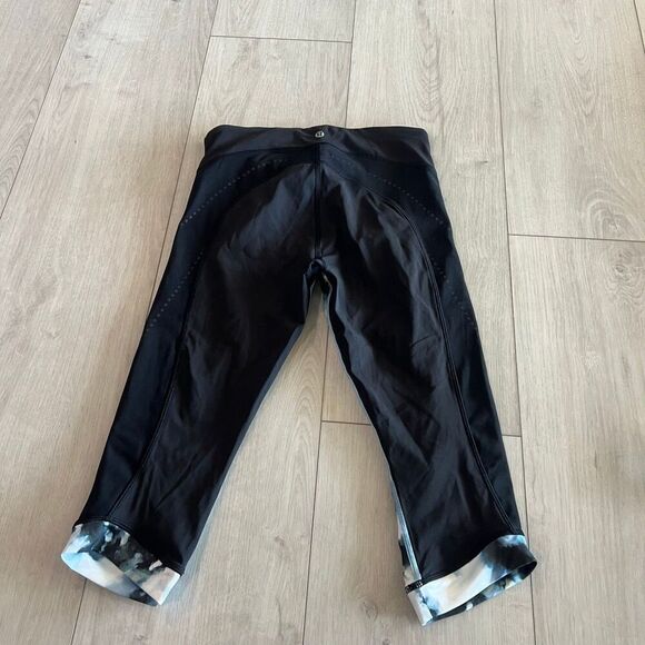 Lululemon Stop At Nothing Crop Black / Mini Blooming Pixie Aquamarine Multi size - Picture 6 of 10